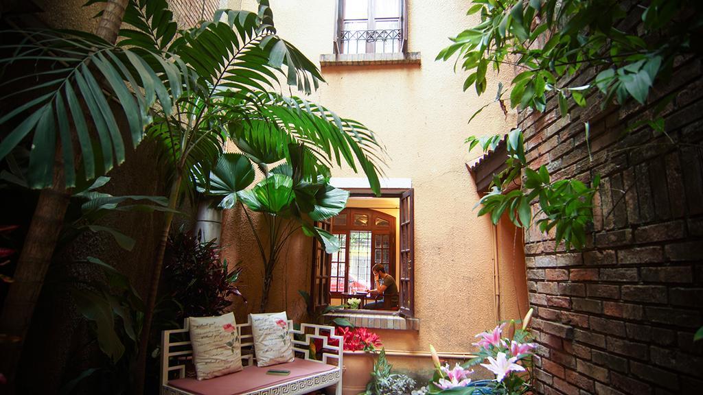 Cam Ly Boutique Apartment & Hotel Ho Chi Minh-stad Buitenkant foto